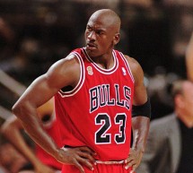 «Era un imbécil» y «le teníamos miedo»: La faceta más oscura de Michael Jordan, el ídolo al que solo le importaba ganar