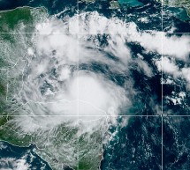 Tormenta tropical Nana llega a Guatemala tras pasar por Belice como huracán