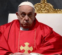 El Papa cancela a último minuto su participación en el Vía Crucis para cuidar su salud durante Semana Santa