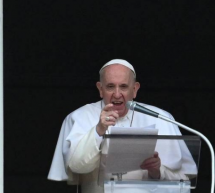 El Papa: ‘vivo todavía, aunque algunos prelados me querrían muerto’
