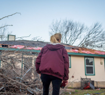 Tornados que azotaron Texas dejan 23 personas heridas y más de 15 casas destruidas