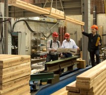 Oregón pone esperanzas en la madera maciza para impulsar la vivienda y los empleos